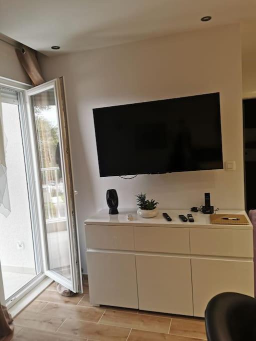 Luxury Apartment Dreamview สปลิท ภายนอก รูปภาพ